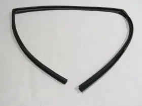 8.02.2023 Lexus Md57 683 13-18 Es300h 2015 Rear Right Passenger Door Window Weather Strip Seal O