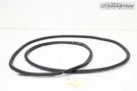 Lc5b-s20530 Lincoln 2020-2024 Aviator Front Right Passenger Door Body Weatherstrip Seal Oem Lc5b-s20530 Lincoln 2020-2024 Aviator Front Right Passenger Door Body Weatherstrip Seal Oem