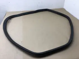 Op546 Lotus 2.3-6 370 Evora S 2014 Front Right Passenger Door Weather Strip Seal 10-14 Y