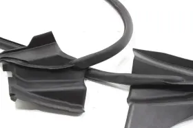 670032888 Maserati Levante Rear Right Side Door Lower Weatherstrip Seal Oem 2017 - 2020 #2