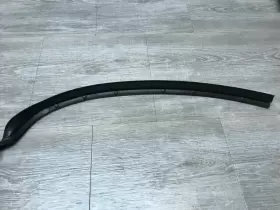 67473300 Maserati 2004 - 2008 Quattroporte Front Door Frame Weather Seal Gasket Left Side #3