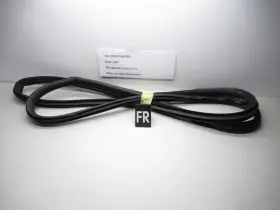 Mazda 296498343580 06-10 5 Front Right Door Body Mount Weather Strip Seal Oem #2