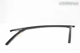 E9kg-zm3 Mazda 2020-2023 Cx-30 Front Left Door Glass Run Channel Weatherstrip Seal Oem
