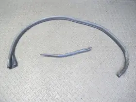 Fb01-90-924 Mazda 88-91 Rx7 Fc3s Convertible Left Door Weatherstrip Rubber Seal Set Oem Fb01-90-924 Mazda 88-91 Rx7 Fc3s Convertible Left Door Weatherstrip Rubber Seal Set Oem