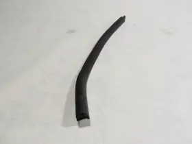 24.01.2024 Mclaren Md166 752 17-20 720s 720 2020 Front Right Passenger Weather Strip Seal 7 #2