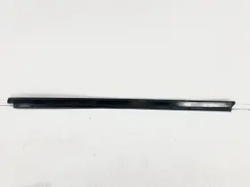 A1646904762 Mercedes New Mercedes-benz Ml W164 Front Left Door Cover Strip Original