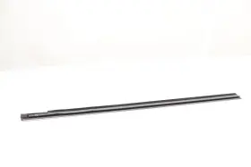1567250182 Mercedes-benz Gla250 2.0l - Front Left Exterior Door Window Slot Seal / Trim #3