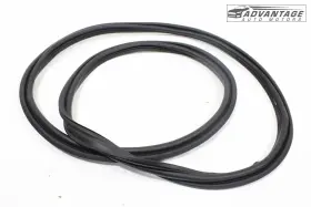 1776930200 Mercedes-benz 2019-2022 A220 V177 Sedan Trunk Deck Lid Body Weatherstrip Seal Oem