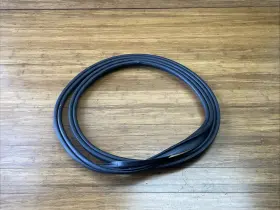 A1906930098 Mercedes-benz 1906930098 2016-2021 Amg Gt S Rear Weatherstrip Trunk Body Seal Oem A1906930098 Mercedes-benz 1906930098 2016-2021 Amg Gt S Rear Weatherstrip Trunk Body Seal Oem
