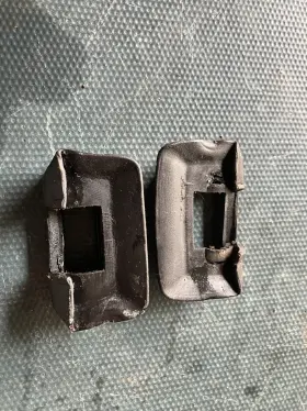 2017270430 Mercedes-benz W124 Door Check Strap Rubber Seal Pair