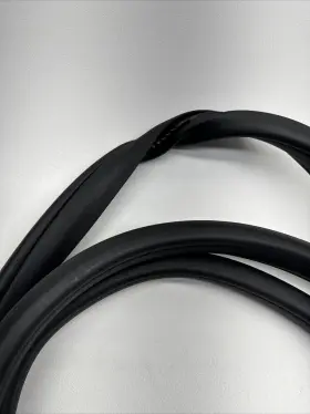 2047270387 Mercedes-benz 2010-2016 W212 E350 Left Rear Door Body Weather Strip Rubber Seal Oem #3
