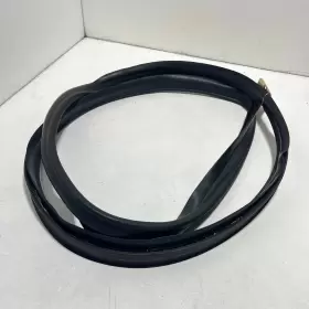 222-750-03-00 Mercedes-benz 2014-2017 S550 W222 Rear Trunk Deck Lid Tailgate Weatherstrip Seal Oem #3