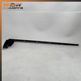 2307200224 Mercedes-benz 03-12 R230 Sl550 Sl500 Front Right Passenger Door Window Seal Oem