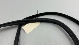 A2127500098 Mercedes-benz 2010 - 2016 E350 Rear Trunk Lid Weatherstrip Seal Oem #3