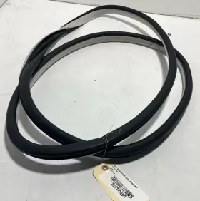 A222-697-03-51 Mercedes-benz 2014-2017 S550 W222 Rear Driver Side Door Body Weatherstrip Seal Oem #2