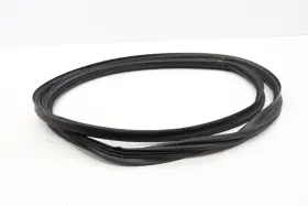 A2537400078 Mercedes-benz A2537402500 2016 - 2019 Glc300 X253 Rear Tailgate Watherstrip Seal Oem #2