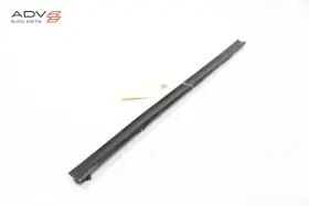 A2957302800 Mercedes-benz Eqe350 V295 Rear Right Side Door Lower Weatherstrip Seal Oem 2023-2025