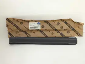 04724456ab Mopar New Oem Rh Convertible Frame To Door Seal 1997-2020 Sebring 04724456ab Mopar New Oem Rh Convertible Frame To Door Seal 1997-2020 Sebring