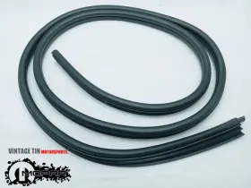 0te73lazae Mopar Nos Weather-strip Lh 2000 Chrysler 300 Concord Lhs Intrepid