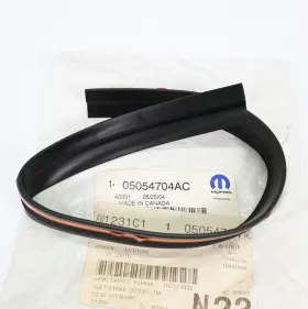 5054704ac Mopar/chrysler Oem 2004-2007 Caravan/t&c Lift-gate Opening Weatherstrip Upper