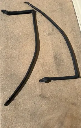 76861-35f00 Nissan 76860-35f02 Oem Used 89-90 240sx Upper Door Weatherstrip Pair 76860-35f00