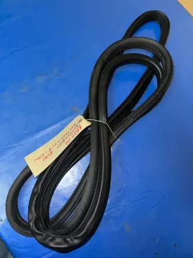 80830-cz30a Nissan 08-15 Rouge Passenger Door On Body Weather Strip P/n