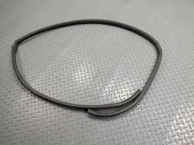 808304ra0a Nissan 04 - 06 Oem Maxima Front Right Passenger Side Weather Stripping Rubber