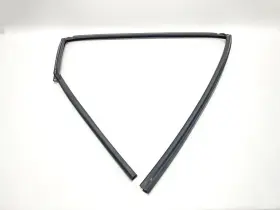 82331-6ta Nissan 14-20 Pathfinder Rear Left Side Door Glass Run Channel Weatherstrip Oem