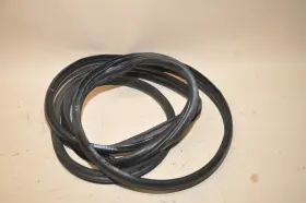 82830-9se0a Nissan 2013-2021 Nv200 Sliding Door Seal Right Weather-strip