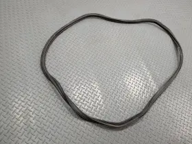 84830-eg000 Nissan 2004 - 2006 Oem Maxima Rear Trunk Tailgate Seal Weather Stripping Rubber