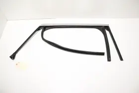 84150964 Oem 2016 - 2020 Cadillac Ct6 Rear Right Door Window Weatherstrip Seal Moulding