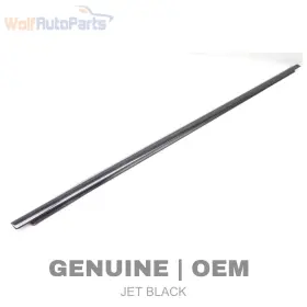 95855947611 Porsche Cayenne Gts 92a - Front Right Exterior Door Window Slot Seal / Trim