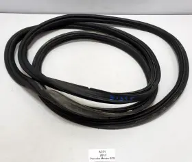 95b.827.705 Porsche 2015-2025 Oem Macan Gts 95b Rear Trunk Weatherstrip Seal 34k