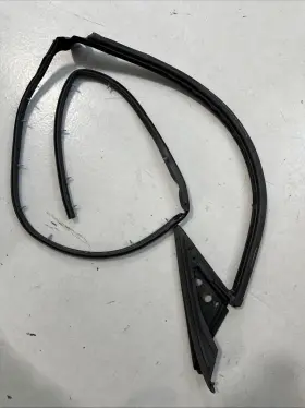 99753753208 Porsche 997 911 Turbo Right Rh Door Inner Gasket Seal