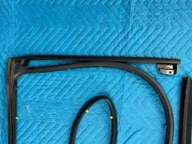 55112362ah Ram 1500 2500 3500 Rear Door Weatherstrip With Lower Seal Rh 2pc Set 2009-2024 Oem #3
