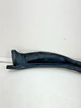 J8a2-25384-a Range Rover 2017 Velar Rear Right Door Rubber Seal Oem #2