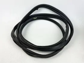 Lr053350 Range Rover 12-19 Evoque Rear Tailgate Liftgate Weatherstrip Seal Rubber Oem