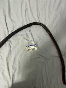 8l5z-1051222-a Ranger Ford Door Seal #2