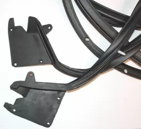 6520530 Repro 6520530/1 New 1966 To 1967 Lincoln Continental 2 Door Hardtop Weatherstrips 7 Piece Set #3