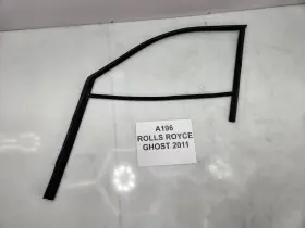 7200317 Rolls-royce 10-14 Oem Ghost Rr4 Front Left Driver Door Rubber Window Guide #2