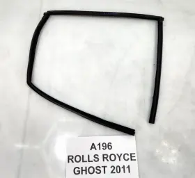 7200339 Rolls-royce 10-14 Oem Ghost Rr4 Rear Left Driver Side Door Rubber Window Guide
