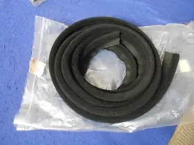Bn4-bj8 Sc Parts Group 205731 New Black Furflex Door Seals 2 Drs Austin Healey Bn4-bj8 Sc Parts Group 205731 New Black Furflex Door Seals 2 Drs Austin Healey