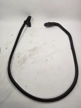 63512ae02a Subaru 00-04 Outback Legacy Oem Door Weather-strip Seal Strip Rear Right