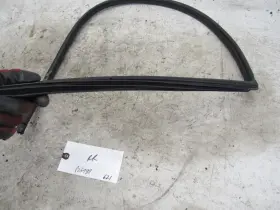83671-65d00 Suzuki Door Glass Run Channel Grand Vitara 1999 2005 Passenger Rear Weather Strip Seal #3