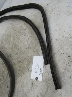 8468165d00 Suzuki Trunk Weather Strip Belt Grand Vitara 1999 2005 Rear Back Tailgate Body Rubber #3