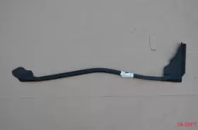 100542100d Tesla 12-20 Model S Front Right Side Door Forward Pillar Weatherstrip Seal Oem
