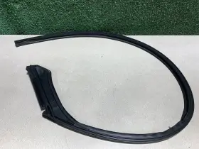103214700c Tesla 2016-2020 Model X Front Left Side Door Upper Weatherstrip Seal