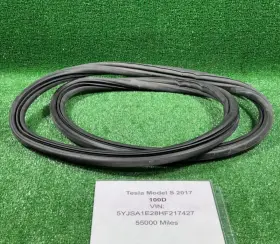 1079982-00-a Tesla 2016-2020 Model S Hood Seal Oem 1079982-00