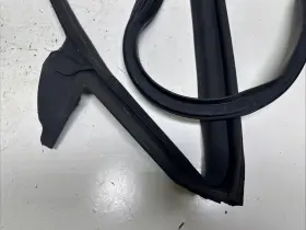 109049900n Tesla 2017 - 2023 Model 3 Rear Left Door Seal Rubber Weatherstrip Strip N-8112 #2