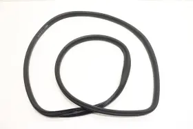 Tesla 149767497a 2020 - 2024 Model Y Front Right Side Door Belt Molding Weatherstrip Oem